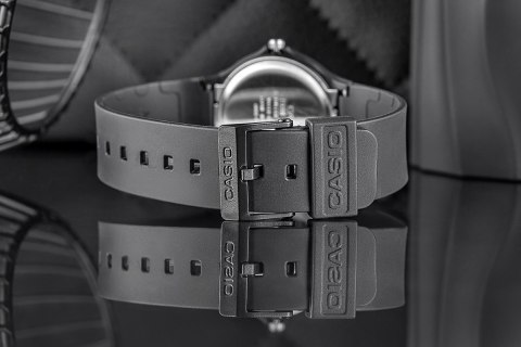 Zegarek CASIO MQ-24-7B2LEG + BOX