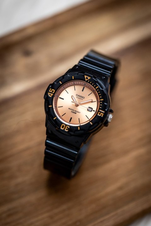 Zegarek Damski Casio LRW-200H-9E2VDF + BOX