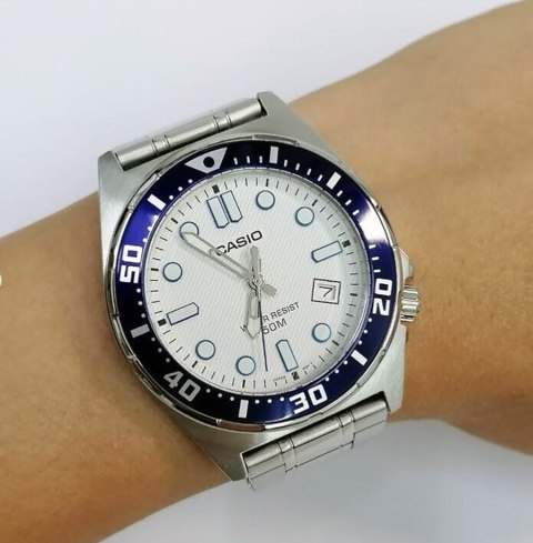 Zegarek Męski Casio MTD-135D-7A + BOX